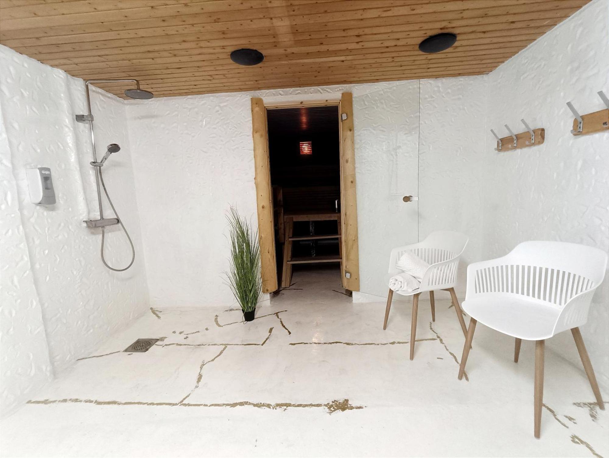 Goiglo Hotel & Hostel كوسامْوُ المظهر الخارجي الصورة