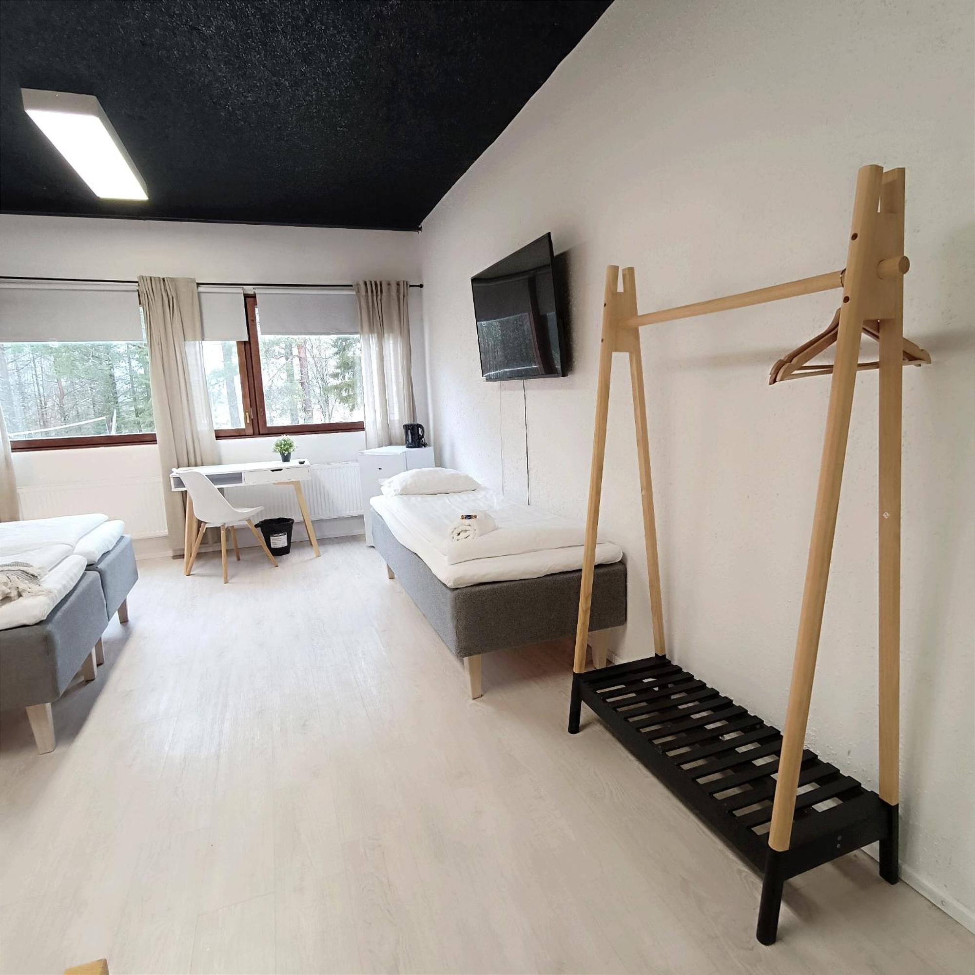 Goiglo Hotel & Hostel كوسامْوُ الغرفة الصورة